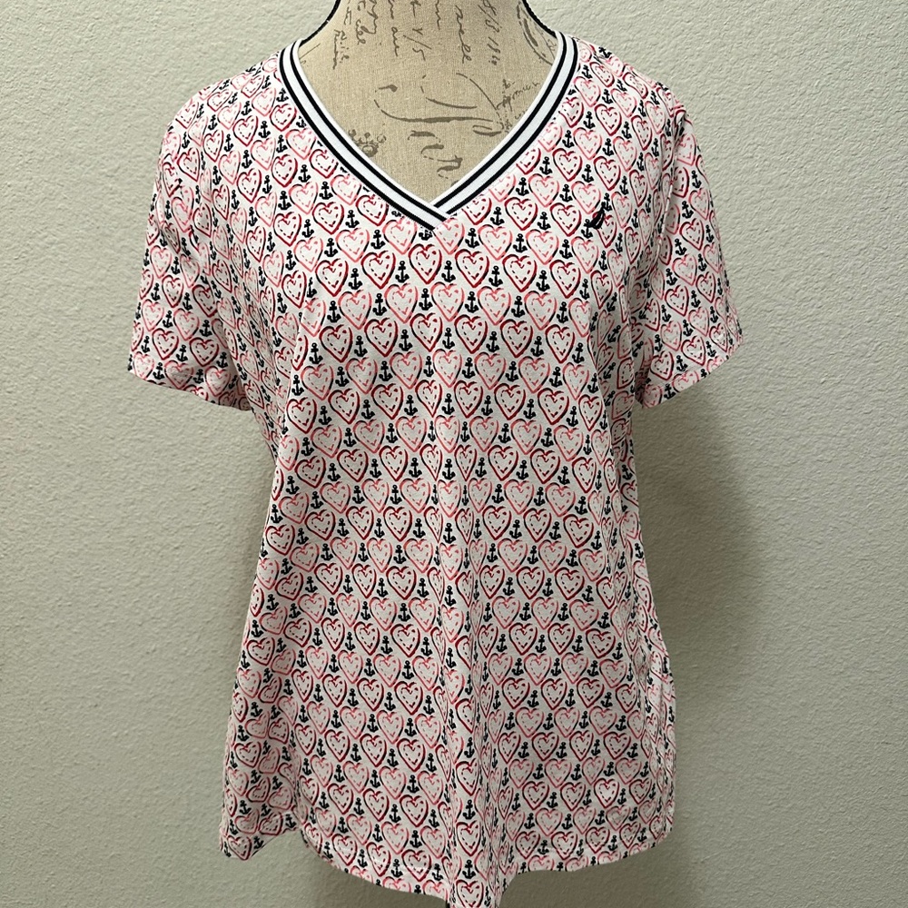 NWT Nautica Heart Patterned V-Neck Women's Top